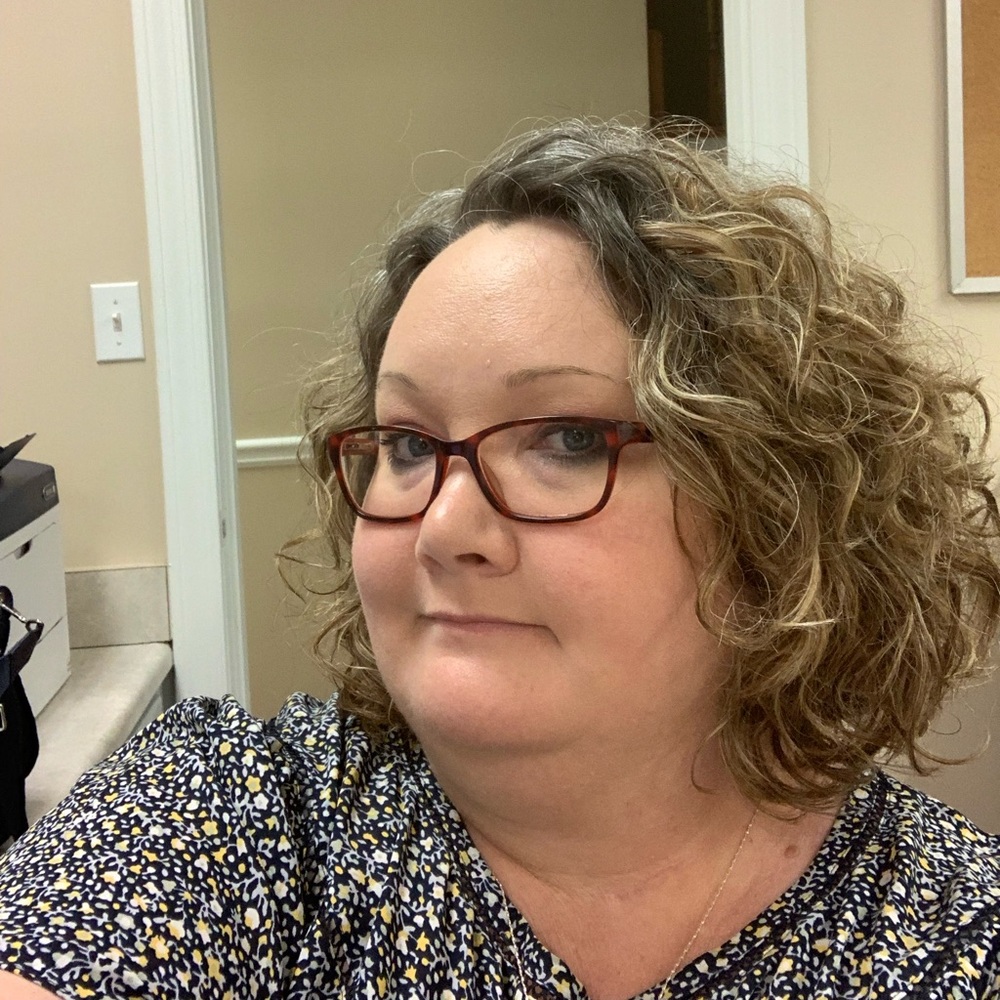 Meet your Posher, Angela